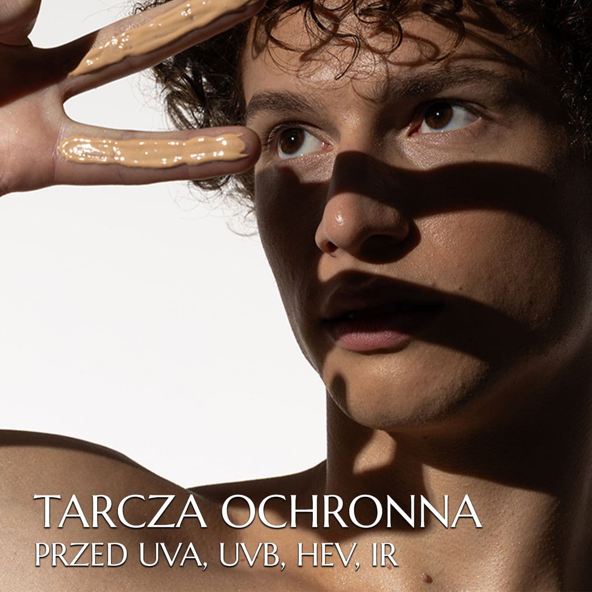 Zdjecie produktu DIVINE SKIN PERFECTOR SPF50