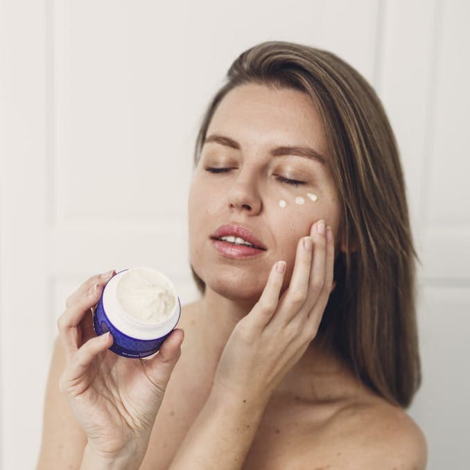 Grafika modelka Divine cream